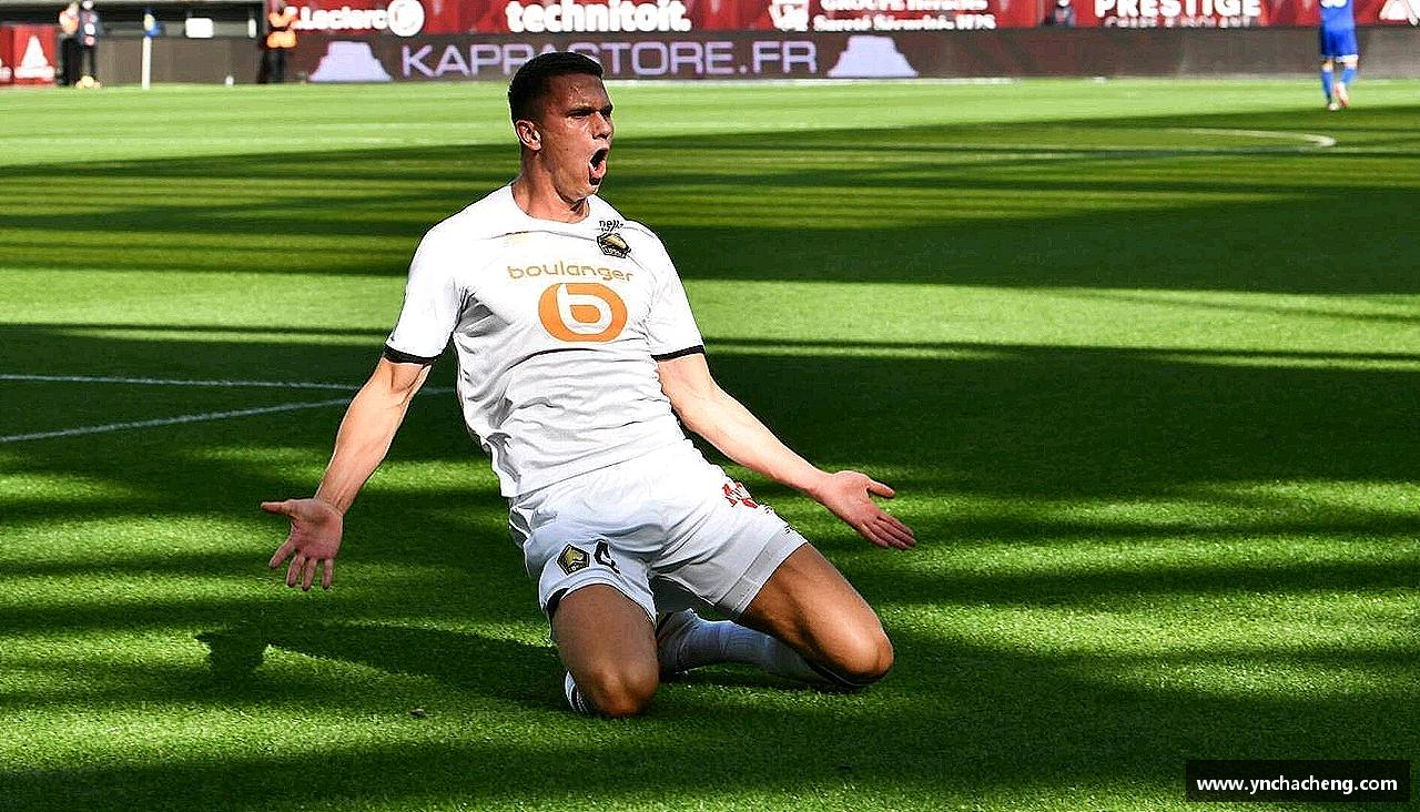 拥抱挑战，成就辉煌！